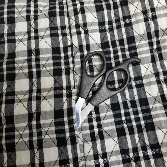 Baxter & Wells Black Silver Quilted Light Weight Vest Excellent Size M - Picture 4 of 7